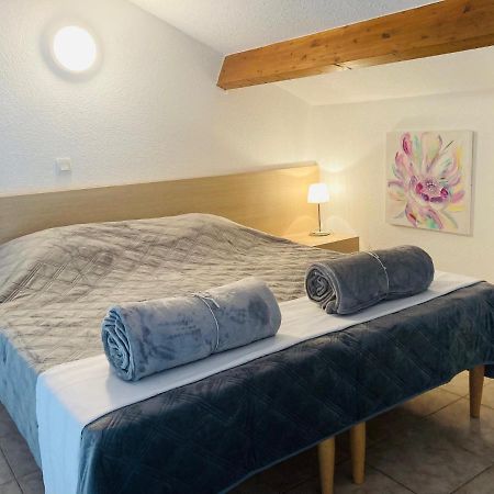 Bel Appartement Dans Residence Avec Piscine Linguizzetta Extérieur photo